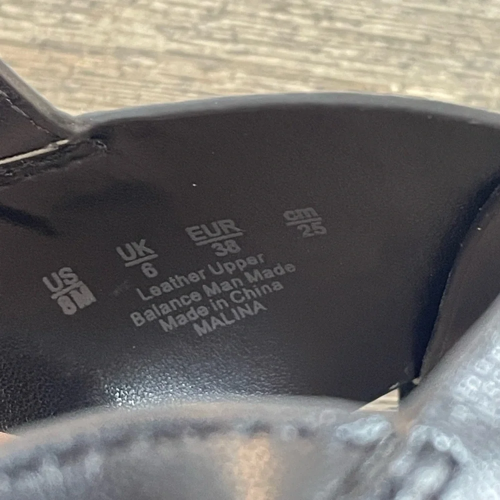 Preston & York Black Wedge Sandals. Leather upper. Size 8M. Like new. Pre-owned